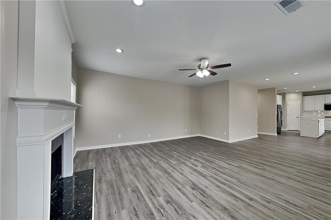 Foto del edificio - 401 Martin Field Ct