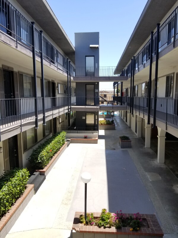 Primary Photo - 20810 Amie Ave