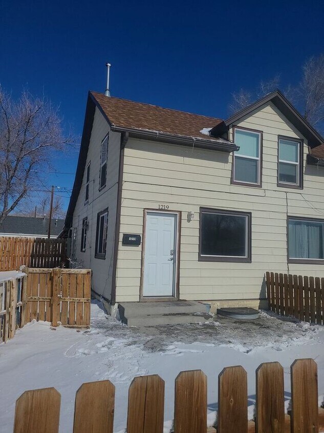 Primary Photo - Available Now! Call office to schedule a s...