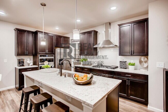 Foto del edificio - 2711 Tallgrass Ln