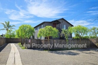 Building Photo - 264 Johnson Rd