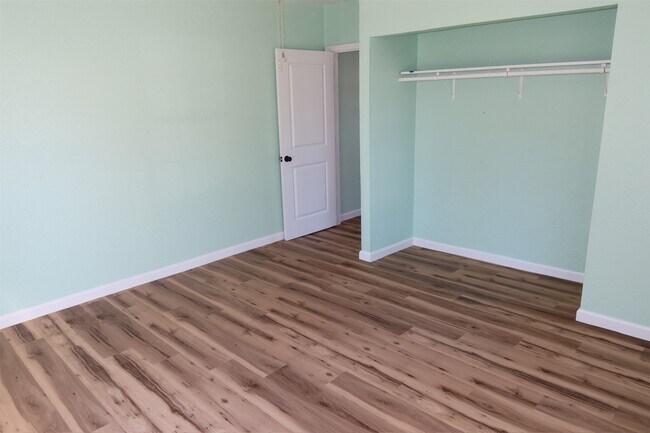 Foto del edificio - 5122 Avenue L