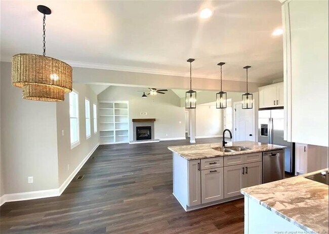 Foto del edificio - 442 W Summerchase Dr