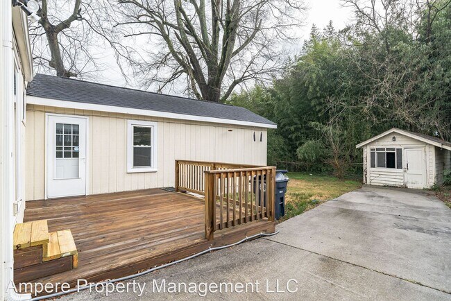 Building Photo - 3 br, 2 bath House - 408 S Saint Marks Ave