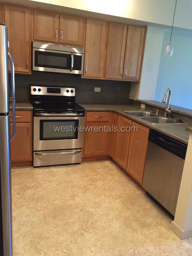 Foto del edificio - 2230 Cornerstone Ln