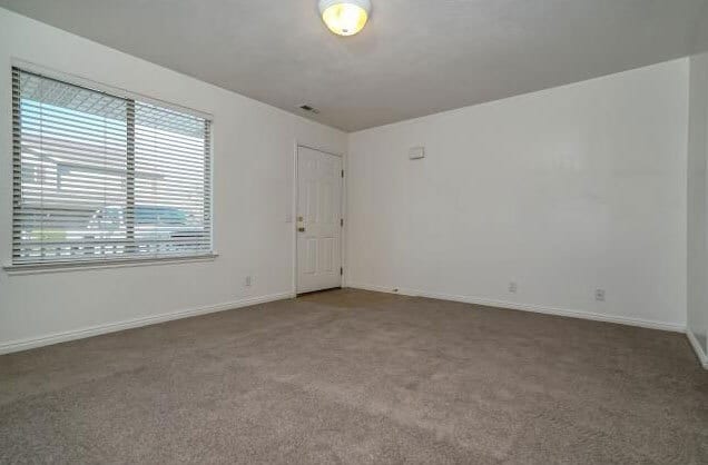 Foto del edificio - 88 250 N