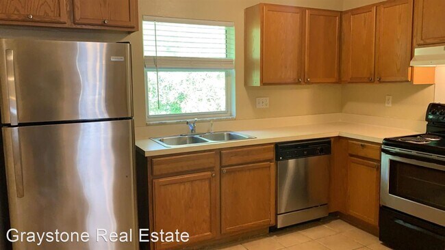Building Photo - 2 br, 2 bath House - 5822 Congress St Apt 206