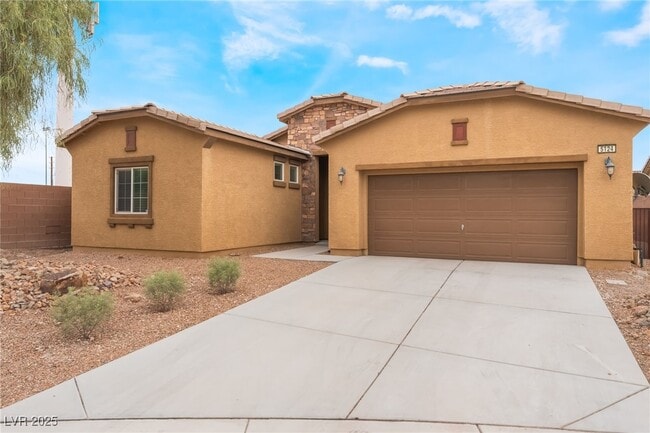 Building Photo - 5124 Jurupa Ct