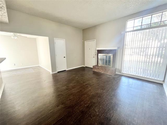 Building Photo - 2641 Isbella Dr