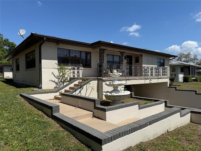 Building Photo - 5418 Riverhills Dr