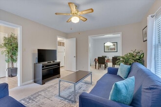 Building Photo - 4408 American Dr