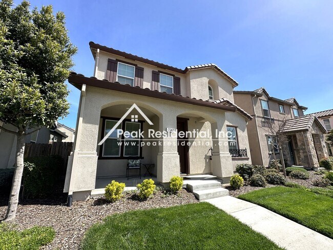 Foto del edificio - 4 br, 2.5 bath House - 4542 Golden Cedar St