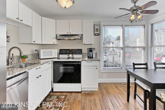 Building Photo - 3 br, 2.5 bath House - 6181 Wild Valley Ct