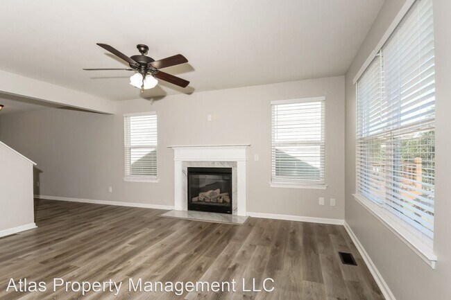 Building Photo - 3 br, 3 bath House - 114 Shire Drive