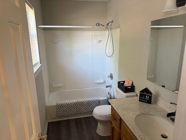 First Floor Bathroom - 800 Mountain View Ct