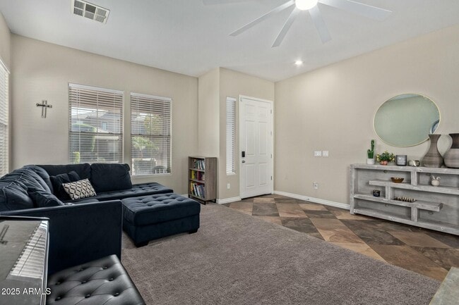 Building Photo - 3344 E Grand Canyon Dr