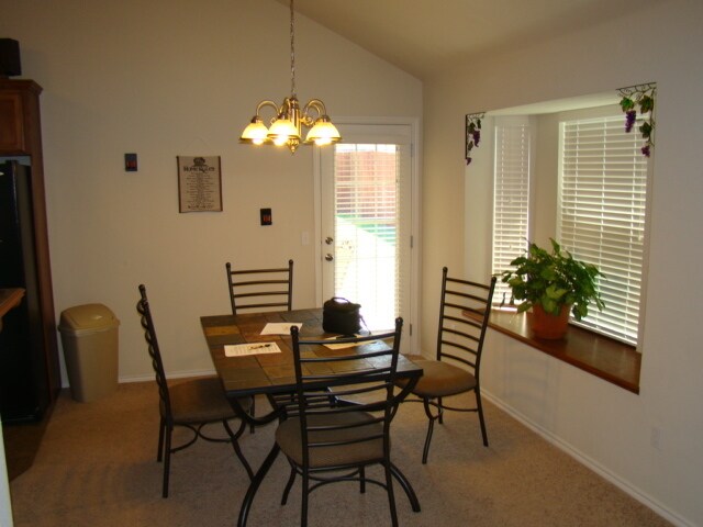 Photo - 4 Bedrooms - Moore Schools - Open Plan House