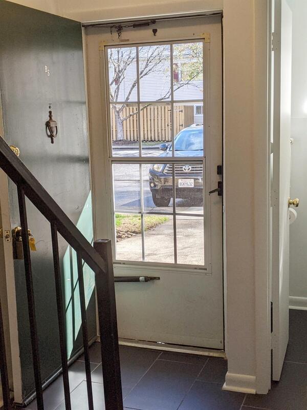 Foto del edificio - 220 Elizabeth St