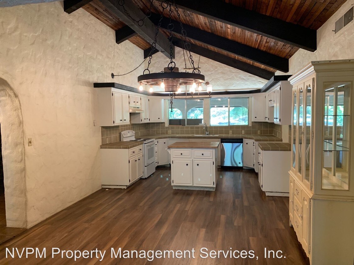Foto principal - 4416 Santos Ranch Rd