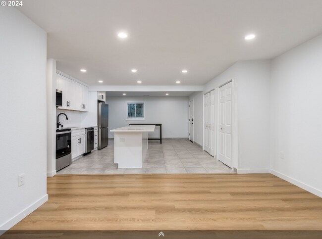 Foto del edificio - 3805 E 11th St