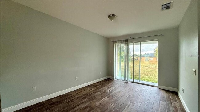 Foto del edificio - 710 Leopard Ct