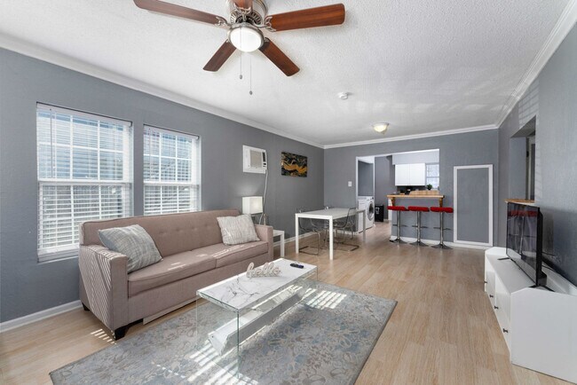 Foto del edificio - 1802 Morgan Ave