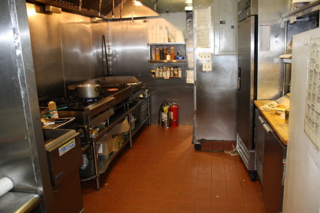 Interior Photo - 300 E 38th St