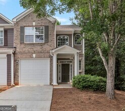 Building Photo - 1000 Pierce Brennen Dr NE