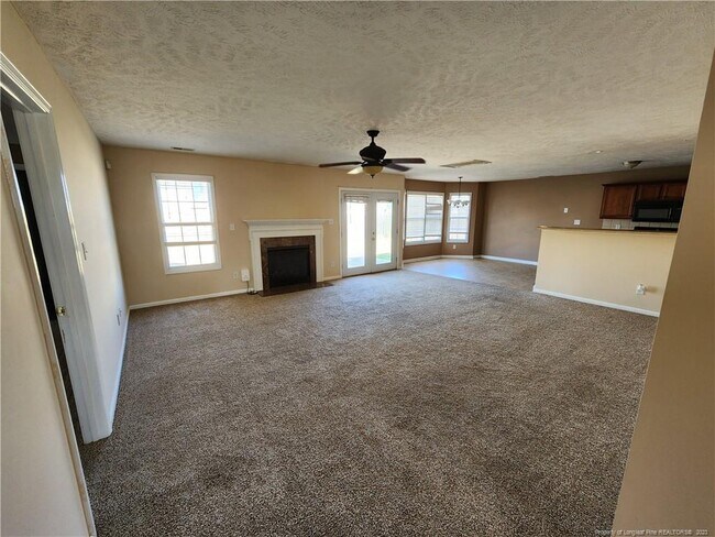 Building Photo - 5040 Yorkchester Dr