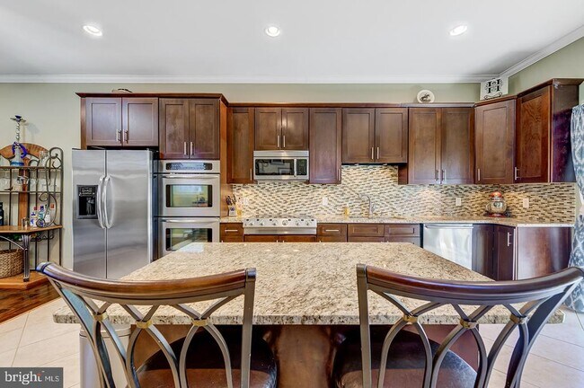 Foto del edificio - 2608 Edgemont St