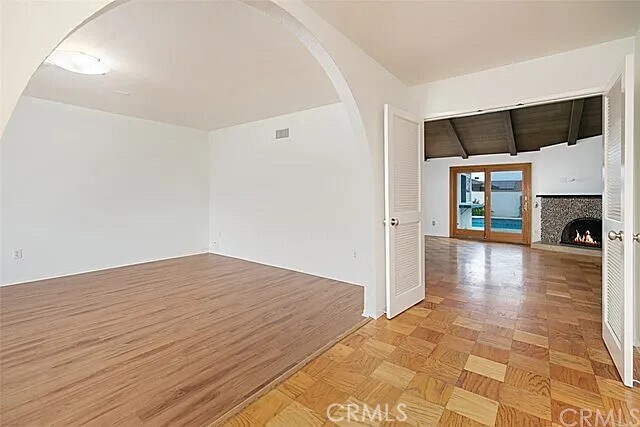 Foto del edificio - 9561 Rockpoint Dr