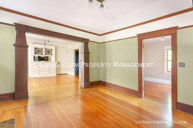 Foto del edificio - 5119 NE 27th Ave