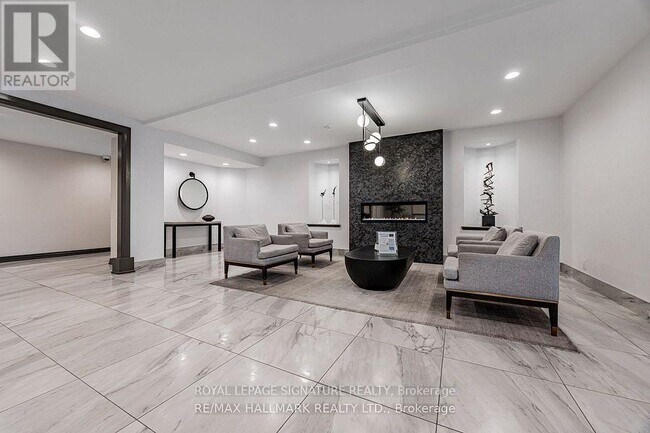 Building Photo - 22 Clarissa Dr