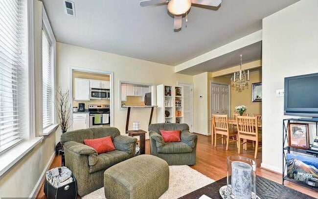 Open plan living area - 1930 18th St NW