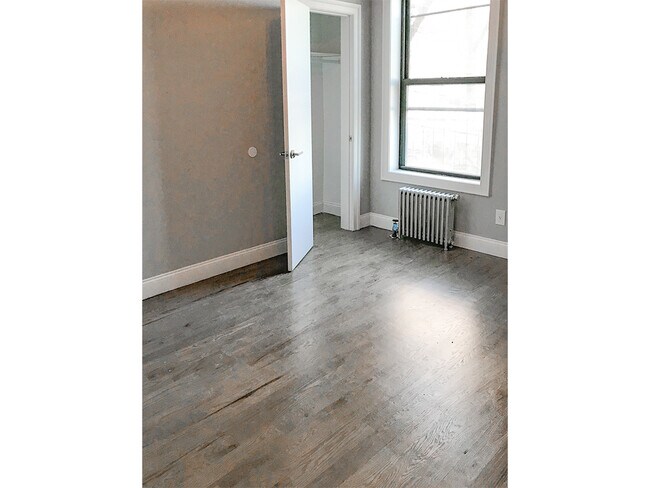 Foto del edificio - 1399 St Johns Pl