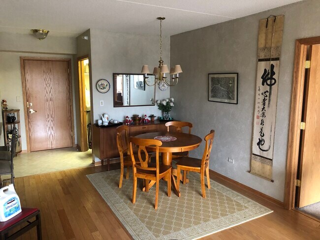 Dining Room - 1 N Beacon Pl