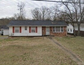 Building Photo - 122 2 Valley Rd