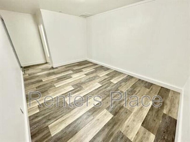 Foto del edificio - 134 W Orleans Ave