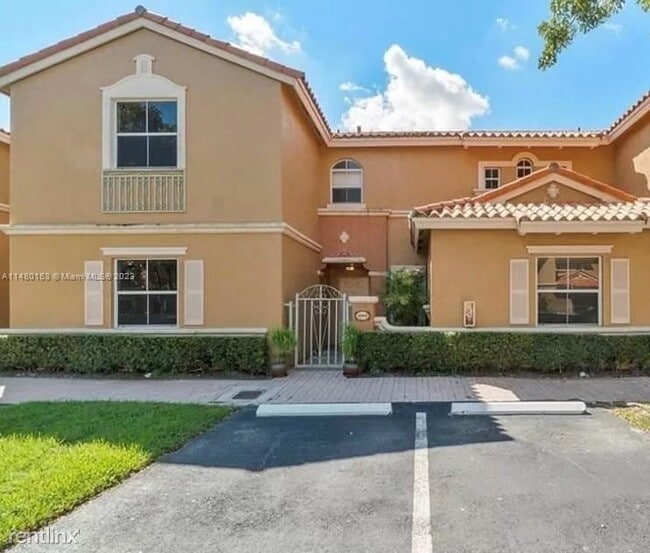 Building Photo - 3 br, 3 bath House - 8551 NW 138th St Apt ...