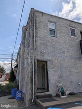 Building Photo - 301 W Evesham Rd