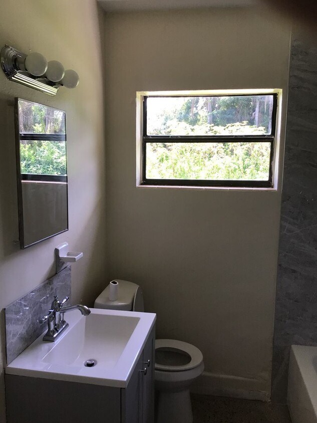 Foto principal - Northeast Orlando Home