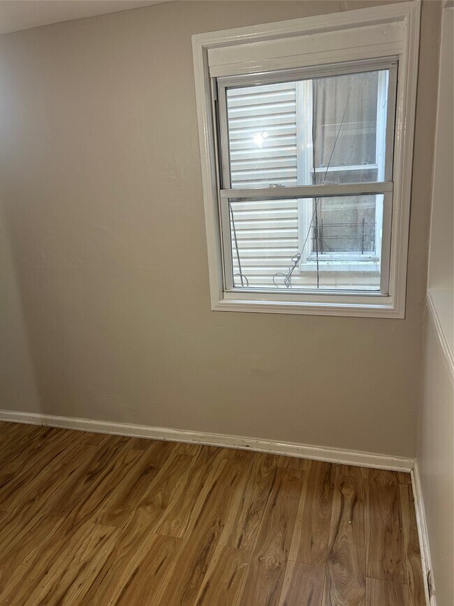 Foto del edificio - 86-28 80th St