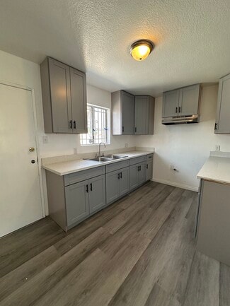 Building Photo - 1503 W 85th St