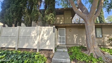 Building Photo - 28657 Conejo View Dr