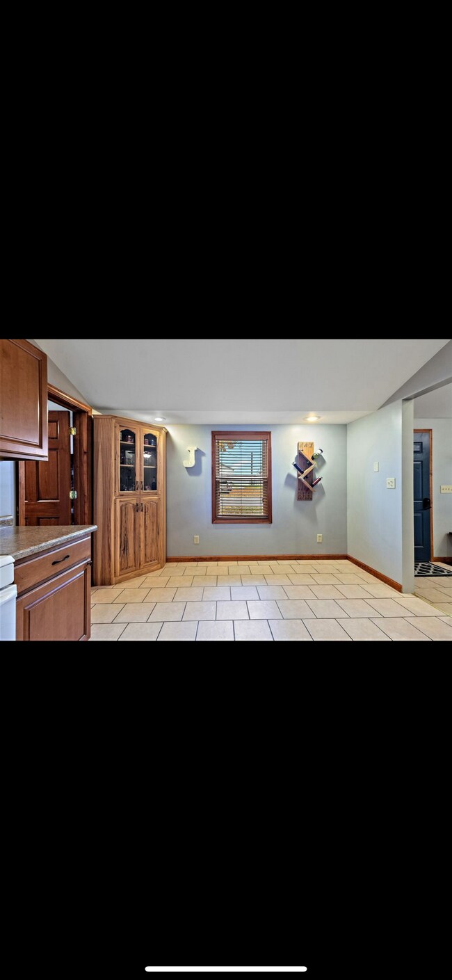 Building Photo - 3100 Sportsman Club Rd