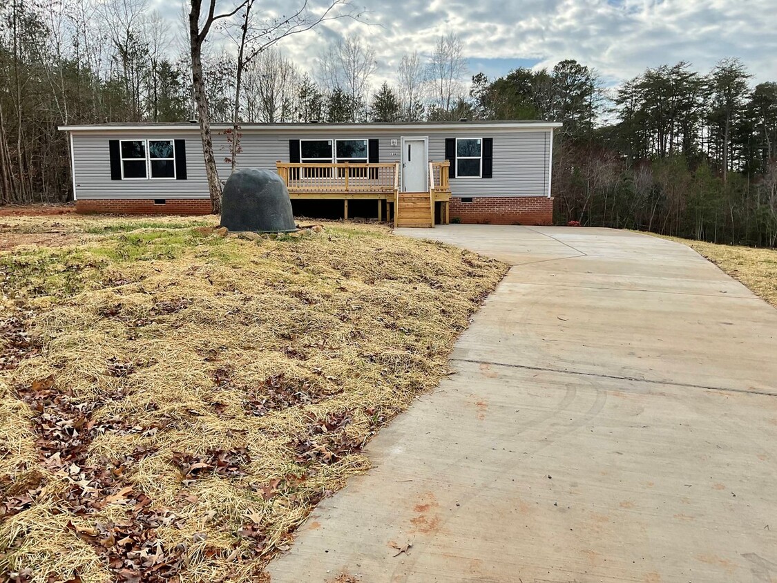 Doublewide Home For Rent is Iron Station, NC - Doublewide Home  For Rent is Iron Station, NC