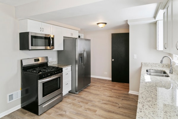 Foto del edificio - 3133 W 101st St