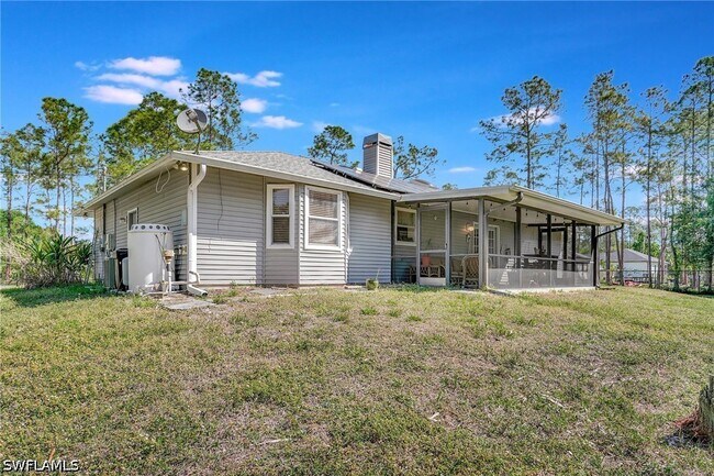 Foto del edificio - 3520 2nd Ave NE