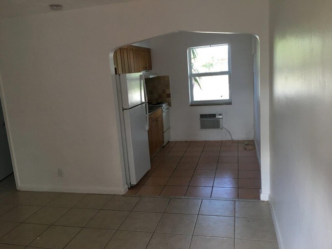 Snowbird Apartments Hollywood Fl Efficiency Snowbird Apartments