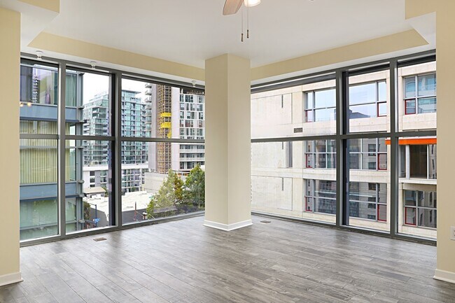 Building Photo - 1150 J St
